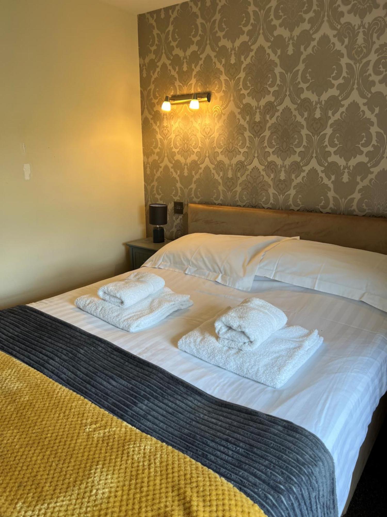 Manor House Hotel And Restaurant Haltwhistle Eksteriør bilde